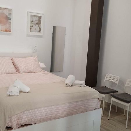 Suites Jeronimo De Cordoba Seville Luaran gambar